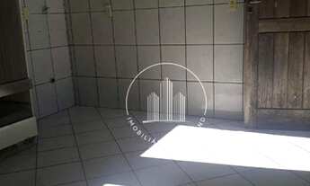 Imagem 5: Casa de 02 dormitórios com amplo quintal