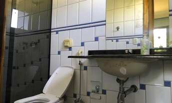 Imagem 6: Sobrado de 383m² com excelente área e piscina no Bairro Feliz!