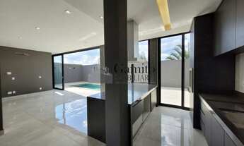 Imagem 3: Sobrado com elevador no Gaivota II..>