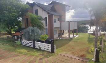 Imagem: Casa sobrado em condomínio com 4 quartos