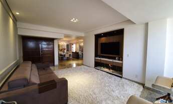 Imagem 2: Apartamento para venda com 200 metros quadrados com 4 quartos em Centro - Uberlândia - MG