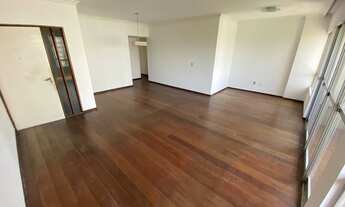 Imagem 7: Praça Fleming, Andar Alto, 03 quartos, 02 Vagas Livres e Cobertas