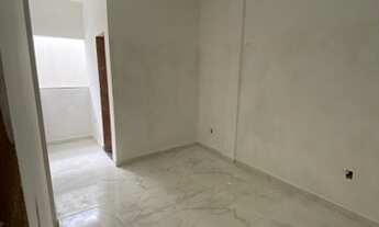 Imagem 3: Casa com 3 quartos sendo 1 suíte e porcelanato