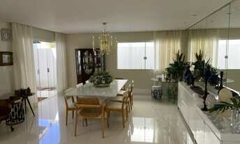 Imagem 7: Casa para venda tem 293 metros quadrados com 3 quartos em Buraquinho - Lauro de Freitas