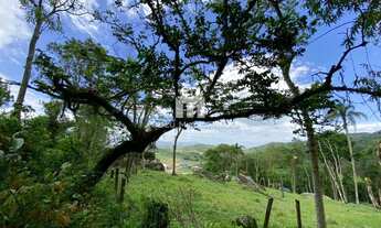 Imagem 4: Sítio com ótima localização!