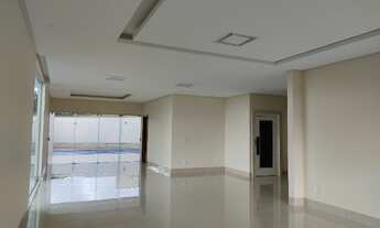 Imagem 6: Sobrado com 3 suítes e 475 m² construídos no Condomínio do Lago