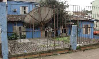 Imagem: PORTO ALEGRE - Casa Padrão - Morro Santana