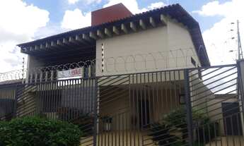 Imagem: Casa para venda possui 350 metros quadrados