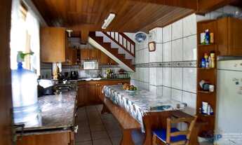 Imagem 4: Pousada no bairro Armação do Pântano Sul em Florianópolis