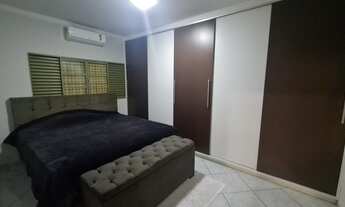 Imagem 2: Ótima casa a venda, 171 metros quadrados com 3 quartos e 2 suítes no Cidade Jardim - Uberl