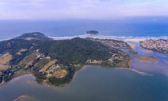 Imagem 2: Terreno á venda com 20.168.43m² de frente lagoa da Ibiraquera - Imbituba/SC