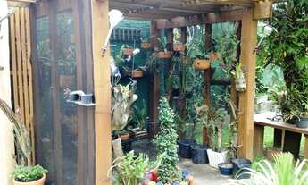 Imagem 2: Prédio Estreito com 3 aptos + loja próx. a Igreja de Fátima