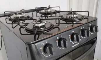 Imagem 2: Vendo fogão elétrico