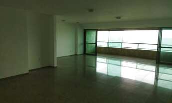 Imagem 4: Alugo Excelente Apartamento com 4 + dependência na Beira Mar de Boa Viagem/Recife