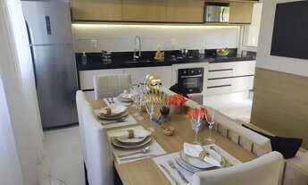 Imagem 3: NMC- Sobrado com 3 dorms. e quintal/ região leste e FGTS para facilitar a entrada