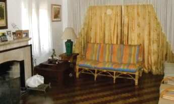 Imagem 4: Casa para venda possui 500 metros quadrados com 4 quartos em Interlagos - São Paulo - SP