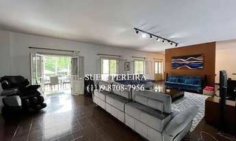 Imagem 6: Casa de condomínio para aluguel e venda possui 842 metros quadrados com 5 quartos