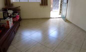 Imagem: Casa de condomínio térrea para venda tem