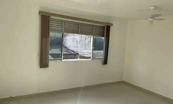 Imagem 2: Alugo apartamento 2/4 sendo um suíte na concelheiro