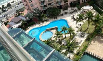 Imagem 4: Linda cobertura semi mobiliada com 3 suítes na Lúcio Costa