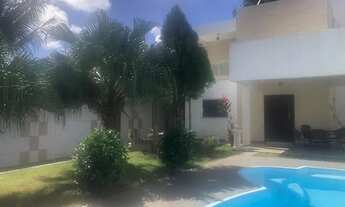 Imagem 6: Apartamento para aluguel e venda possui 200 metros quadrados com 4 quartos