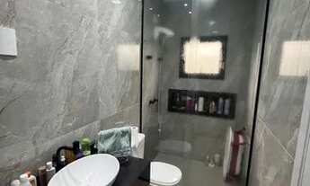 Imagem 6: Casa na Pedra Branca com 3 quartos sendo 1 suíte, 2 banheiros e 2 vagas