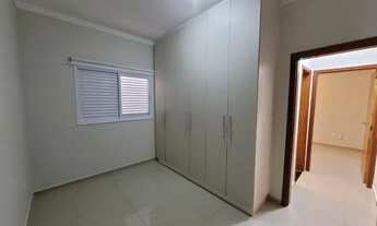 Imagem 4: Casa de condomínio térrea para aluguel tem 180 metros quadrados com 3 quartos