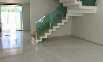 Imagem 2: Casa para venda possui 195 metros quadrados com 3 quartos em Centro - Governador Valadares