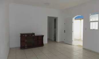 Imagem 6: Casa para venda com 120 metros quadrados com 2 quartos