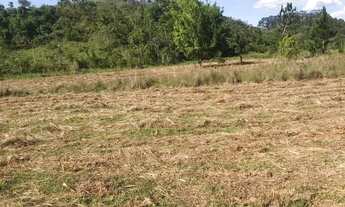Imagem 2: Lote/Terreno para venda possui 1000 metros quadrados em Recanto das Águas - Igaratá - SP