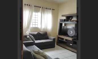 Imagem 2: Casa proximo ao centro de cambe