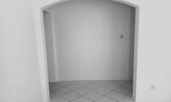 Imagem 3: Alugo casa com 2/4, uma suíte na Boca do Rio