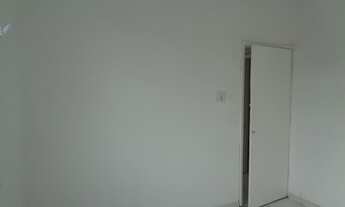 Imagem 2: Apartamento tipo casa para aluguel - 2 quartos, Rua Santa Isaura, Rocha Miranda