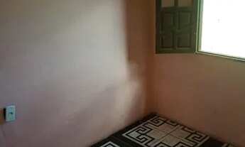 Imagem 4: VENDE-SE OU ALUGA-SE UMA CASA