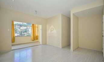 Imagem: Apartamento à venda, 2 quartos, Centro