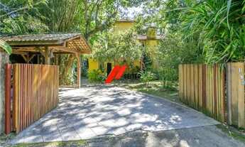 Imagem 3: Casa a venda de 4 dormitórios no bairro Lagoa da Conceição