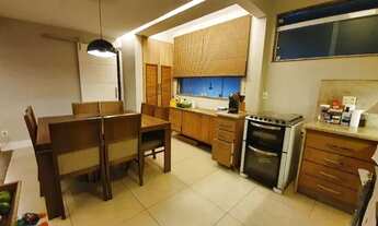 Imagem 2: Apartamento com 3 Quartos e 2 banheiros à Venda, 129 m² - 499mil