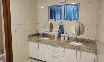 Imagem 6: Casa à venda com 168m², 3 quartos e 2 vagas