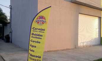 Imagem 2: Casa e três lojas