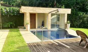 Imagem 2: Angra dos Reis (Condomínio Porto Frade) - Casa com 4 suítes, piscina. Mobiliada !