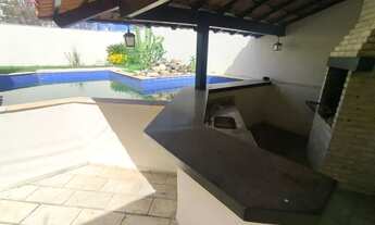 Imagem 5: Imóvel para aluguel tem 310 metros quadrados com 4 quartos em Praia do Pecado - Macaé - RJ