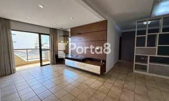 Imagem: Amplo Apartamento com Sacada e Ar-Condicionado