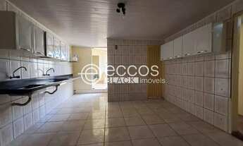 Imagem 9: Casa para aluguel, 3 quartos, 1 suíte, 2 vagas, Conjunto Cássio Rezende - UBERABA/MG