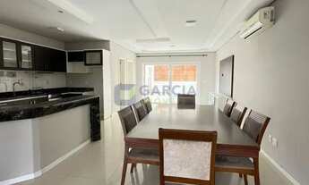 Imagem 6: Sobrado a venda com 3 quartos no bairro Ecoville em Porto Alegre /RS