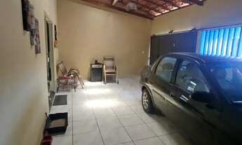 Imagem 4: VENDO Casa com 3 dormitórios