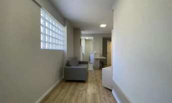 Imagem 6: Encantador Estúdio Mobiliado no Coração de Curitiba - CENTRO - Próximo da Praça Osório..