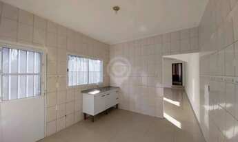 Imagem 4: Casa de rua : / Residencial / Jardim Alto de Santa Cruz