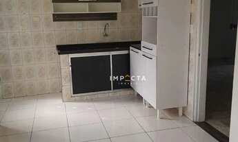 Imagem 4: Apartamento com 3 dormitórios à venda, 75 m² por R$ 360.000,00 - Centro - Pouso Alegre/MG