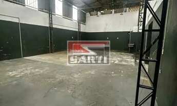 Imagem 3: GALPÃO PARA LOCAÇÃO LOCALIZADO NA VILA NOVA MAZZEI , 216 m² DE ÁREA GRANDE OFERTA