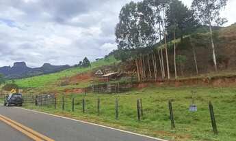 Imagem 2: Terrenos à Venda no Paiol Grande - Vista Panorâmica para as Montanhas